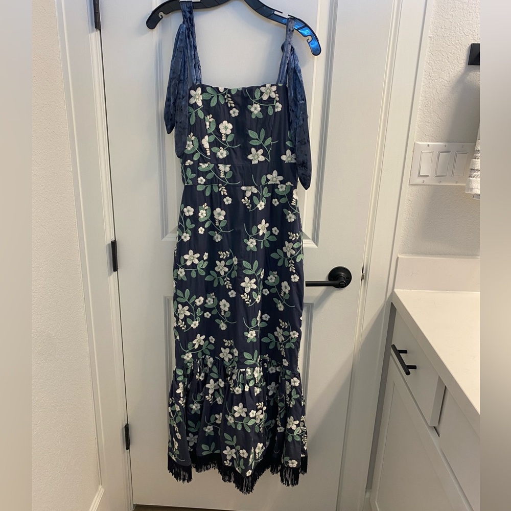 Brand new dress from Neiman Marcus - size small